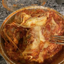 Vera Pizza - I wasn't sure if this was lasagna or Manicotti?? It was Manicotti judging by the round end . How could you tell??
