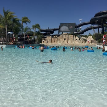 Six Flags Hurricane Harbor - Wave pool - Water Parks Near Me - Valencia, California Six Flags Hurricane Harbor - Wave pool - Water Parks Near Me - Valencia, California