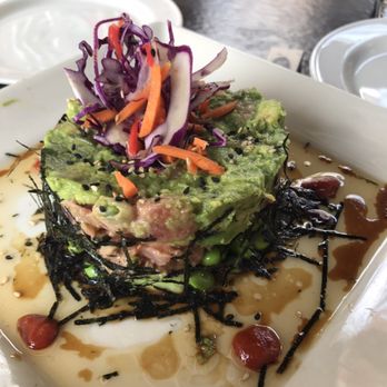 Yard House - Spicy tuna roll - Vegetarian Near Me - Burbank, California