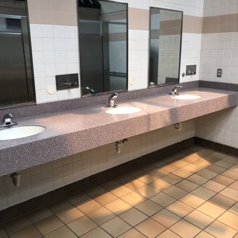 Rest Area - Clean, functioning restrooms (ladies) - Rest Stops Near Me - Richburg, South Carolina