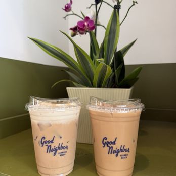 Good Neighbor Cafe - Coffee & Tea Near Me - Hermosa Beach, California