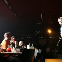 Komedia