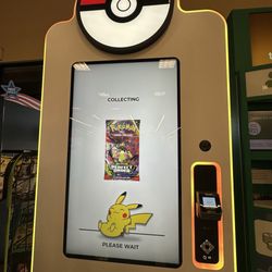 Vons - Pokémon Card Vending Machine IG: @ammysalamii