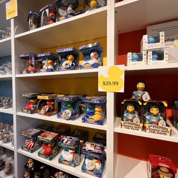Le Petit Duck Shoppe - Duckies - Toy Stores Near Me - Montreal, Quebec Le Petit Duck Shoppe - Duckies - Toy Stores Near Me - Montreal, Quebec