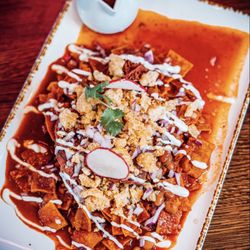 Madres Chilaquiles (Birria Chilaquiles)