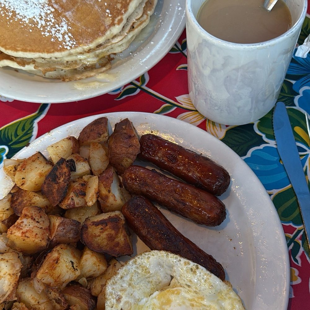 Beach Break Cafe - Fluffy Buttermilk Pancakes - Breakfast & Brunch Near Me - Oceanside, California Beach Break Cafe - Fluffy Buttermilk Pancakes - Breakfast & Brunch Near Me - Oceanside, California