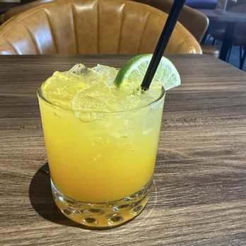 Aroma Circuit - Mango lime spritzer - Indian Near Me - Norfolk, Nebraska