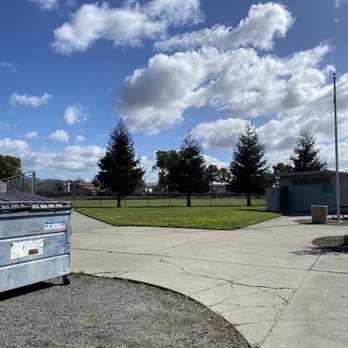 Stenzel Park - Parks Near Me - San Leandro, California Stenzel Park - Parks Near Me - San Leandro, California