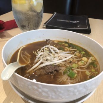 The 9th Monarch - Thai Near Me - Dartmouth, Massachusetts
