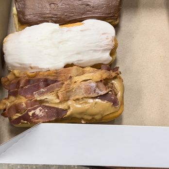 Cops & Doughnuts - Jays Precinct - a box of doughnuts - Coffee & Tea Near Me - Gaylord, Michigan Cops & Doughnuts - Jays Precinct - a box of doughnuts - Coffee & Tea Near Me - Gaylord, Michigan