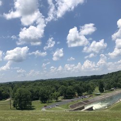 Tail Water Campground - Do the dam thing! Right outside of the campground.