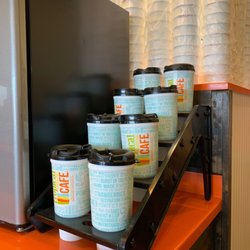 Tropical Smoothie Cafe
