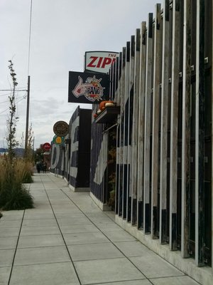 The Zipper by null