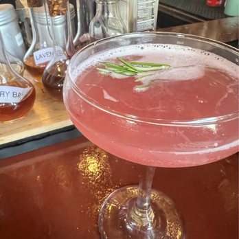 Nobody's Darling - Cocktail Bars Near Me - Chicago, Illinois Nobody's Darling - Cocktail Bars Near Me - Chicago, Illinois