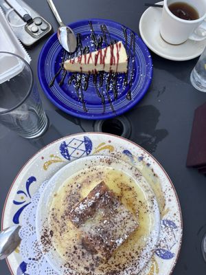 Maple Street Café by null