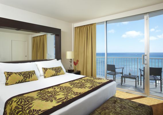 Park Shore Waikiki Hotel by null