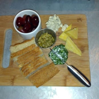 Drink Well - Gastropubs Near Me - Austin, Texas