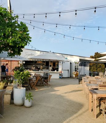 The Mission Bay Beach Club by null