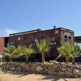 Troika - Food Trucks Near Me - Valle de Guadalupe, BCN Troika - Food Trucks Near Me - Valle de Guadalupe, BCN