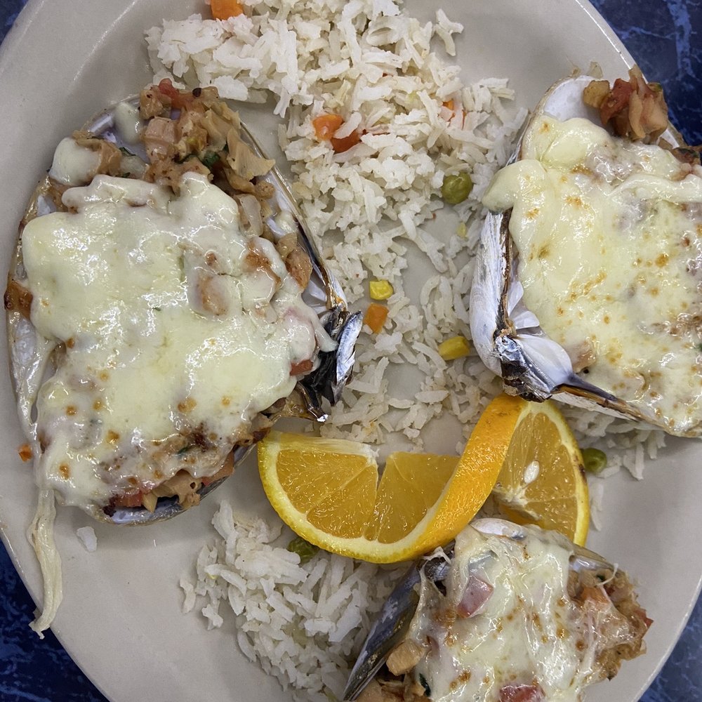Mariscos Negro Durazo - Clam with cheese. Best thing I got here. - Seafood Near Me - Tijuana, BCN Mariscos Negro Durazo - Clam with cheese. Best thing I got here. - Seafood Near Me - Tijuana, BCN
