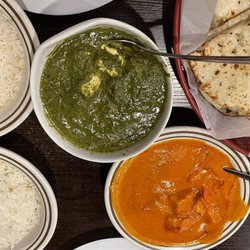 Siri Restaurant Chicago - Palak Paneer, Chicken Makhani, Garlic Naan