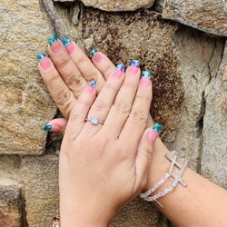 Utopia Nail & Spa Salon