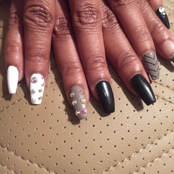 Cute-icles Nail Salon & Spa - Little bit of everything - Waxing Near Me - Elk Grove, California