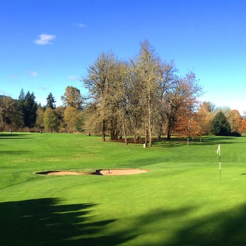 Pine Ridge Golf Club - hole 18's green to the right and 10's green to the left - Golf Near Me - Springfield, Oregon