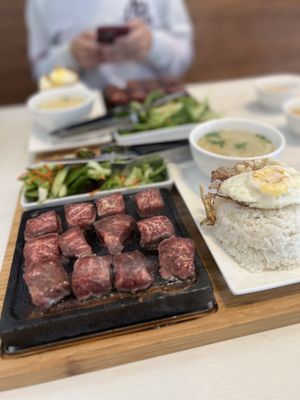 Broth & Basil by null