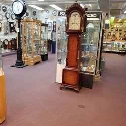 H & E Clock