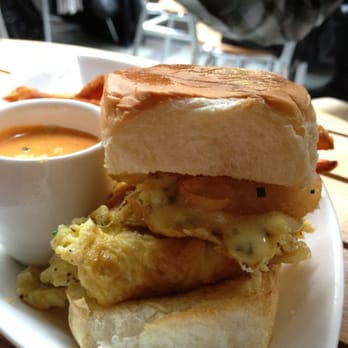 Traif - Egg sliders - New American Near Me - Brooklyn, New York Traif - Egg sliders - New American Near Me - Brooklyn, New York