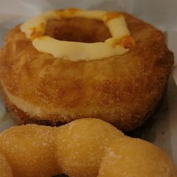 Croissant Donut