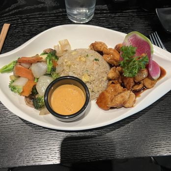 Mikata - Hibachi Chicken - Sushi Bars Near Me - Dunwoody, Georgia Mikata - Hibachi Chicken - Sushi Bars Near Me - Dunwoody, Georgia