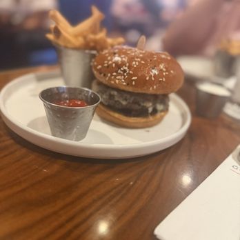 Gordon Ramsay Burger Las Vegas - Burgers Near Me - Las Vegas, Nevada Gordon Ramsay Burger Las Vegas - Burgers Near Me - Las Vegas, Nevada