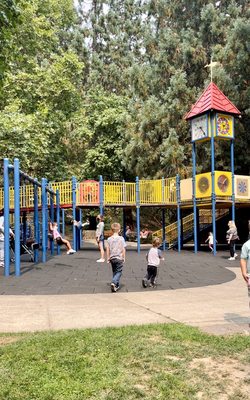 Washington Park by null