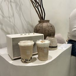 Popcorn Milk Tea with Brown Sugar Tapiochi Daltons Cloud Top Koan-Im Oolong Latte