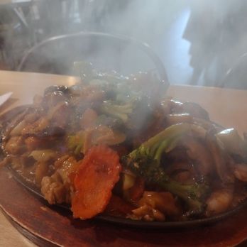 New China Cafe - Sizzling!!!! - Chinese Near Me - Fresno, California New China Cafe - Sizzling!!!! - Chinese Near Me - Fresno, California