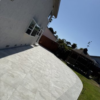 Elite Hardscaping - PORCLEIN PAVER - Landscape Architects or Designers Near Me