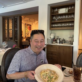 Carmine's - Italian Near Me - Bellevue, Washington