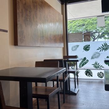 Coffee or Tea? - Inside - Coffee & Tea Near Me - Honolulu, Hawaii