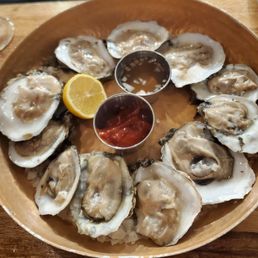 Dozen oysters@ The Collective Offshore! Dozen oysters@ The Collective Offshore!