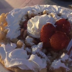 Bakersfield Craft Beer Festival - Grand finale (food-wise) Funnel Cake. Plus kettle corn and strawberry lemonade. Mmmmm!