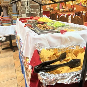 El Tapatio - Yummy chips! Homemade tortillas corn or flour! - Mexican Near Me - Citrus Heights, California El Tapatio - Yummy chips! Homemade tortillas corn or flour! - Mexican Near Me - Citrus Heights, California