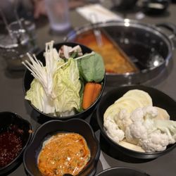 SWISH 54 Japanese Fondue - mixed vegetable bowl + greens bowl