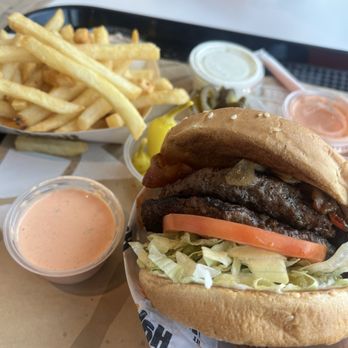 Habit Burger & Grill - Burgers Near Me - Fredericksburg, Virginia Habit Burger & Grill - Burgers Near Me - Fredericksburg, Virginia
