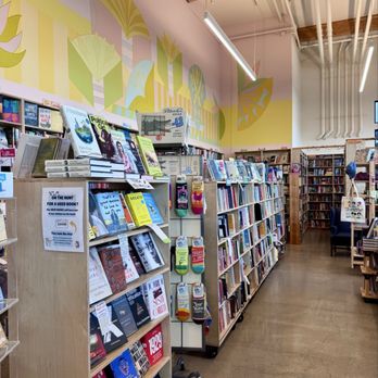 Napa Bookmine - Bookstores Near Me - Napa, California