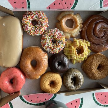 Randy's Donuts - Coffee & Tea Near Me - Las Vegas, Nevada Randy's Donuts - Coffee & Tea Near Me - Las Vegas, Nevada