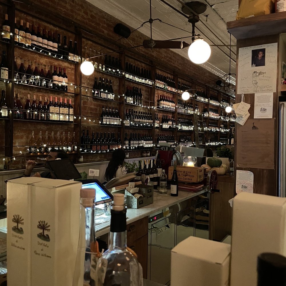 Terre - Interior decor - Italian Near Me - Brooklyn, New York Terre - Interior decor - Italian Near Me - Brooklyn, New York