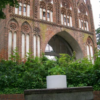 Stargarder Tor - Landmarks & Historical Buildings Near Me - Neubrandenburg, MV