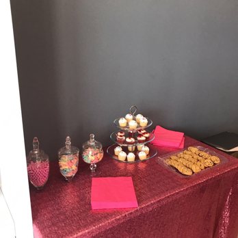 Blo Blow Dry Bar - Blow Dry/Out Services Near Me - Irving, Texas Blo Blow Dry Bar - Blow Dry/Out Services Near Me - Irving, Texas